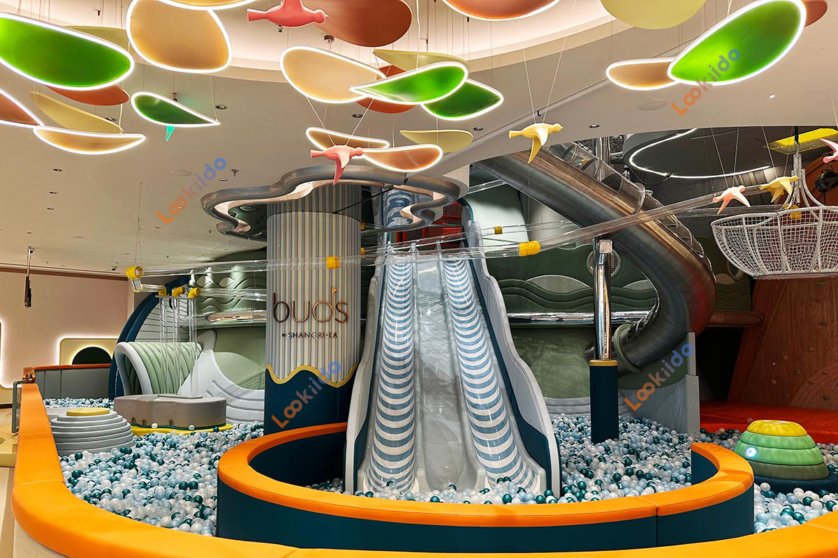 Shangri-La Luxurious High-End Design Soft Playground with Western Restaurant. Real Estate Investment Project