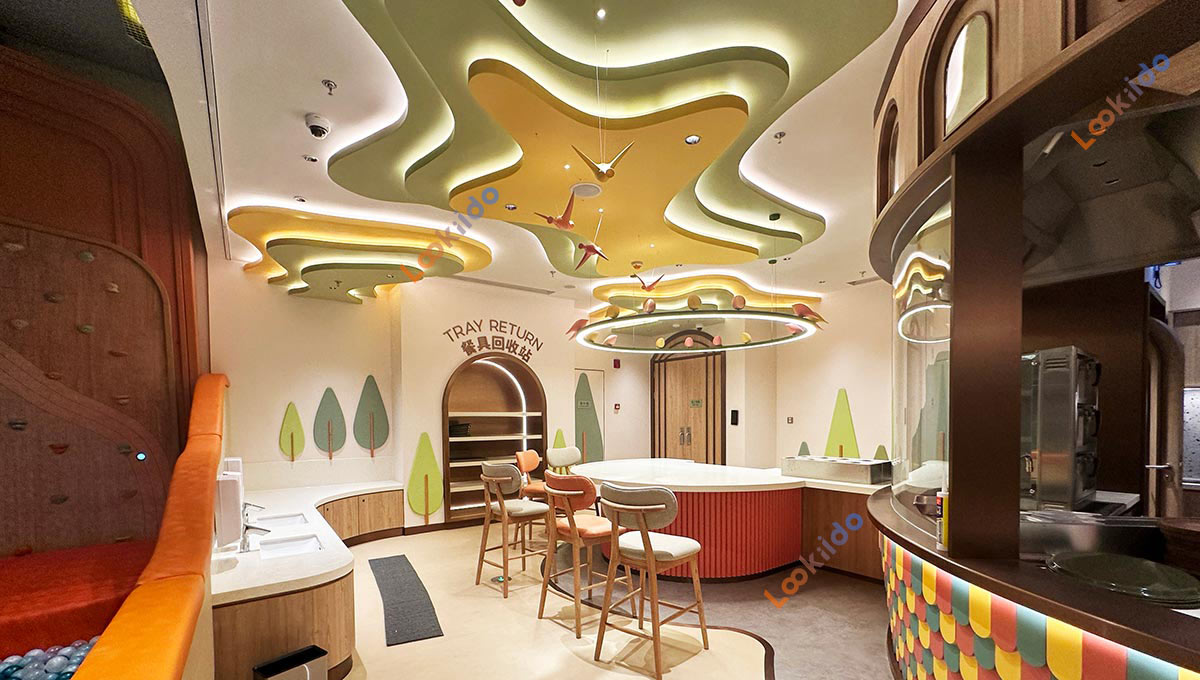 Shangri-La Luxurious High-End Design Soft Playground with Western Restaurant. Real Estate Investment Project