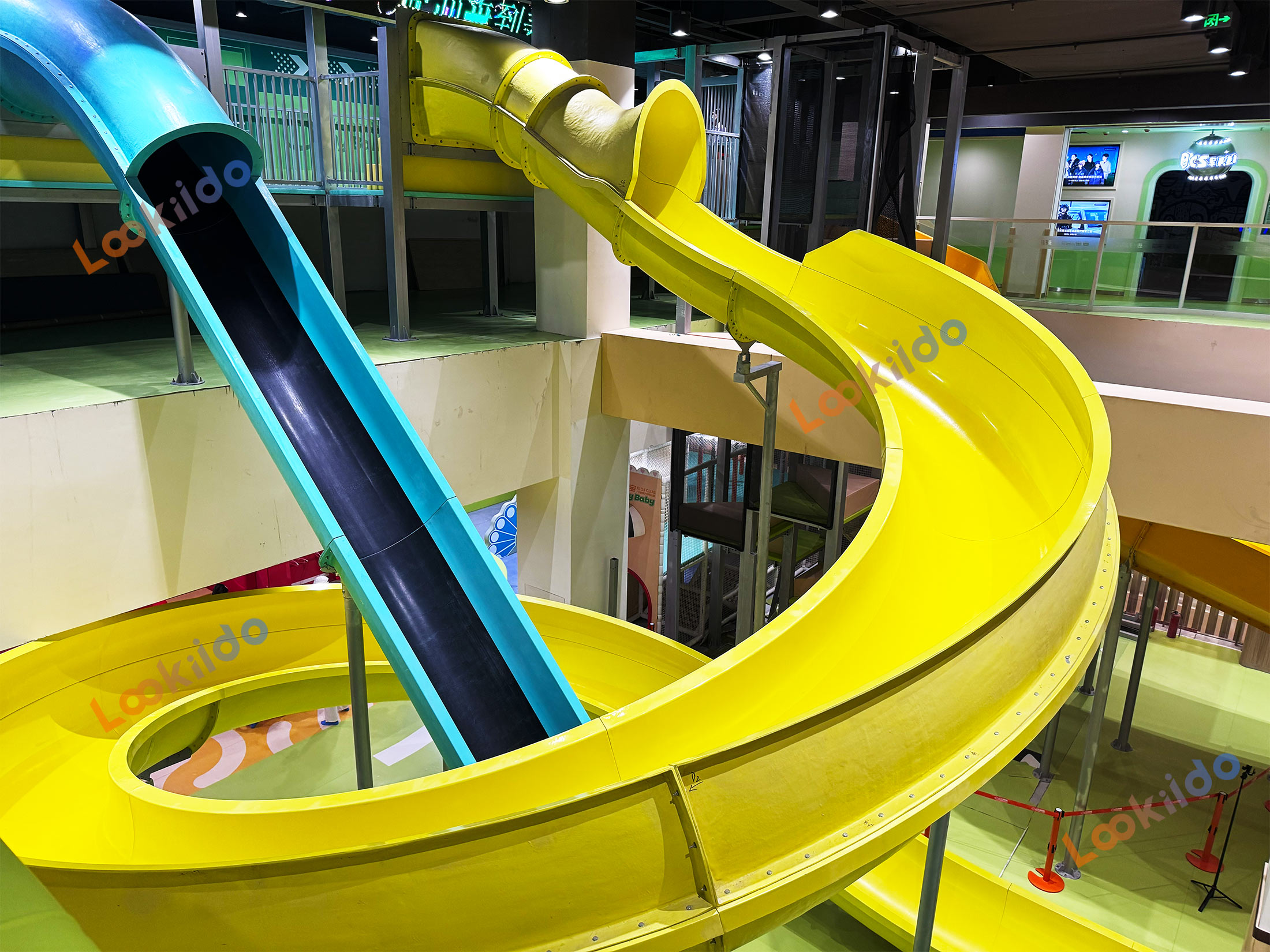 Commercial Giant Extra Long Fiberglass Slide Park Franchise Manufacturer