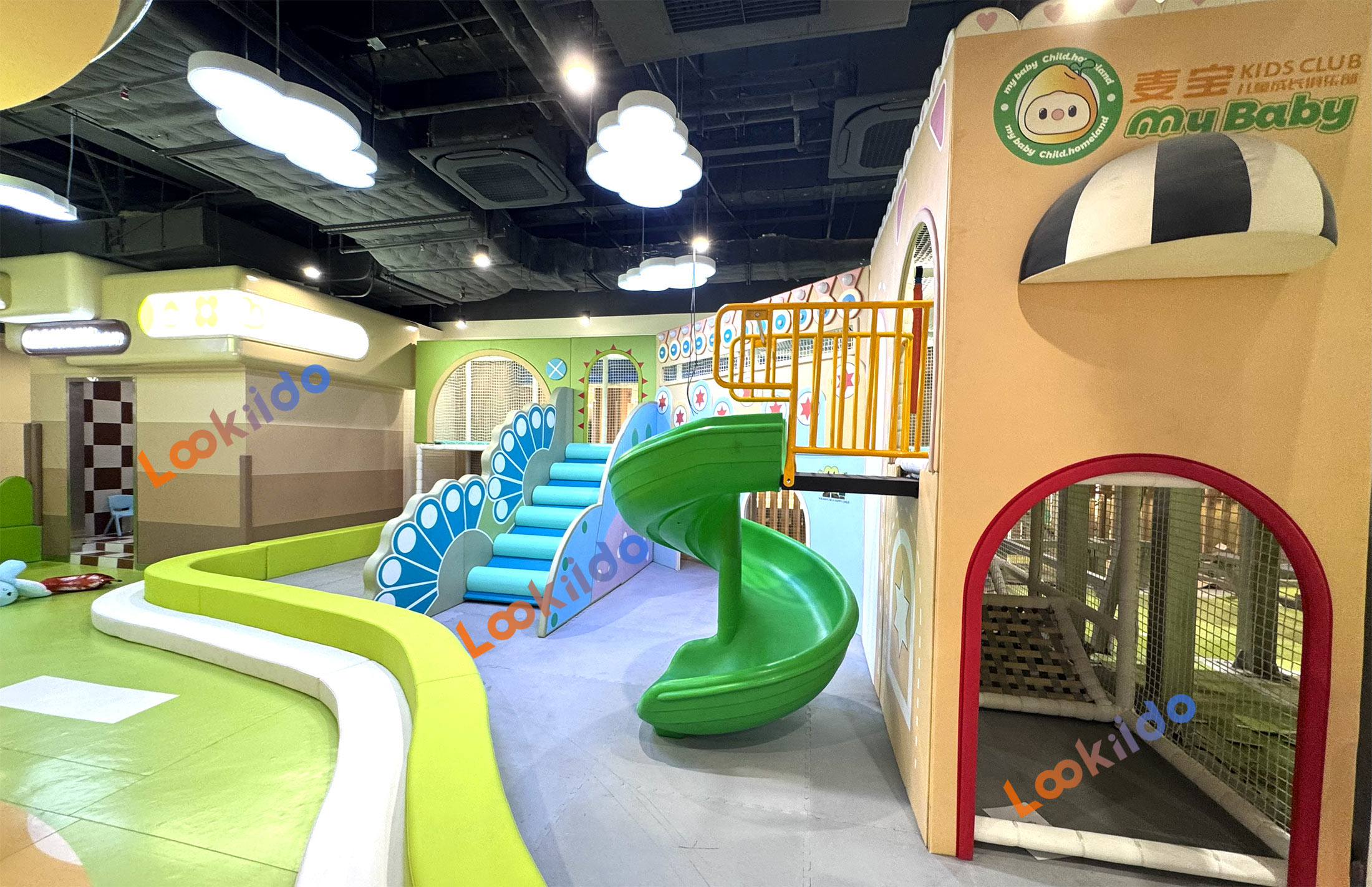 Commercial Giant Extra Long Fiberglass Slide Park Franchise Manufacturer