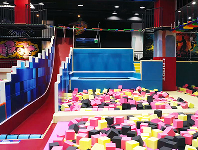 EPIC Family Fun in China! Lookiido's 3-Zone Sports Trampoline Park